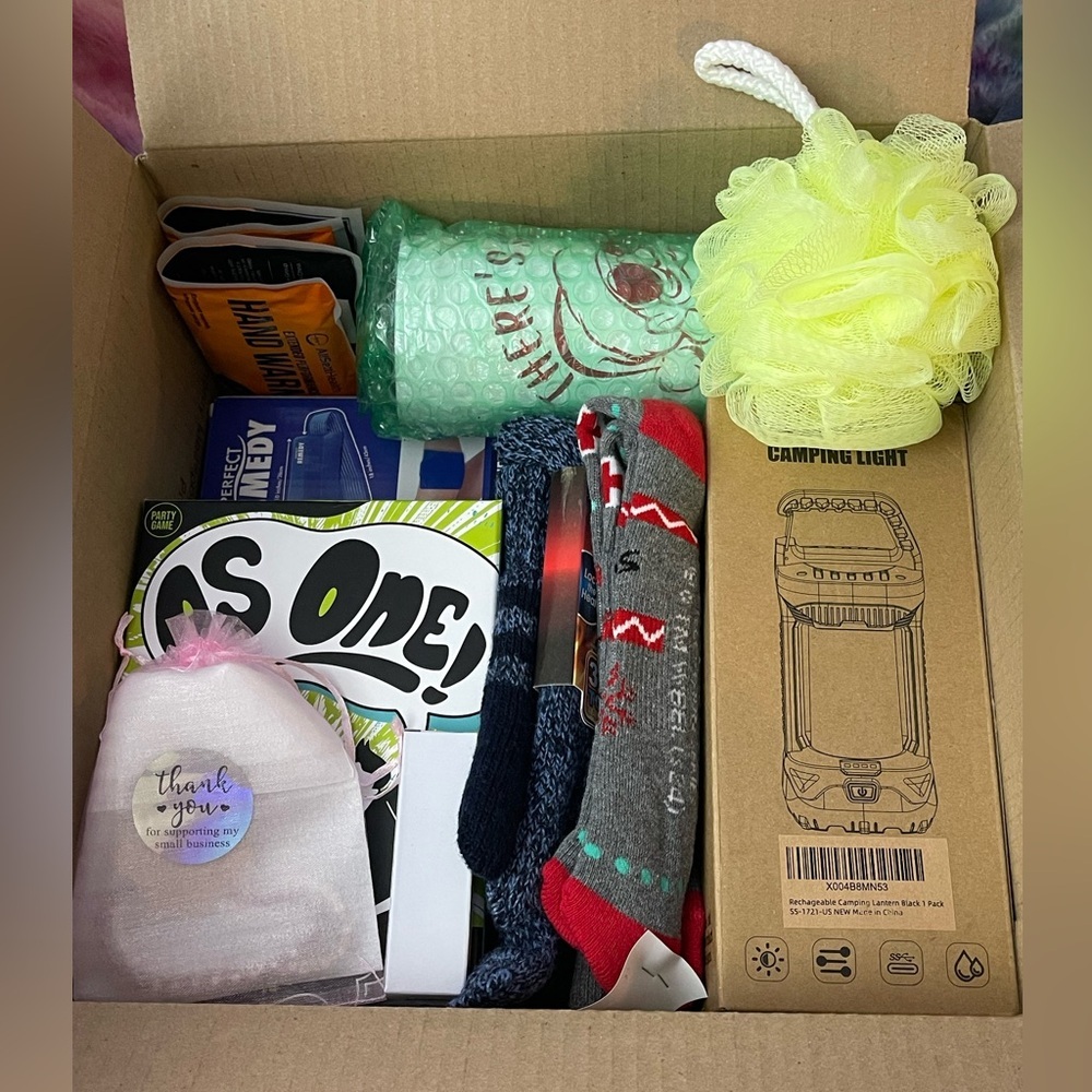 HIGH END Amazon MYSTERY box, Brand New Items Only 📦 🔥 NO JUNK, 5 ⭐️ women men - Picture 8 of 16